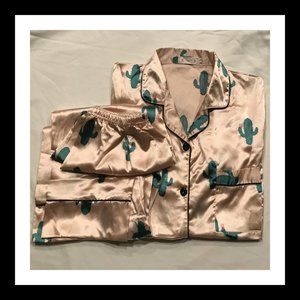 Silky Cactus Print Sleepwear/Pajama Set